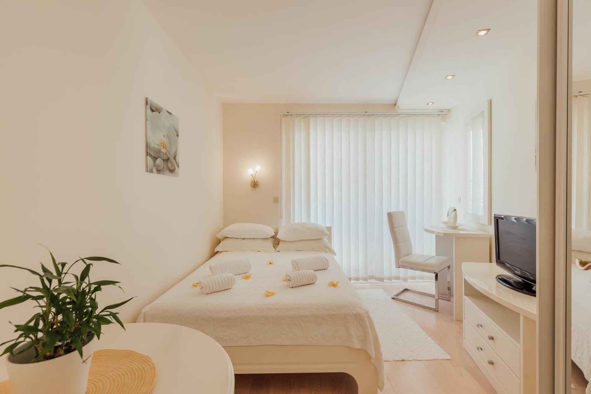 Apartments Porobic Herceg Novi Exterior foto
